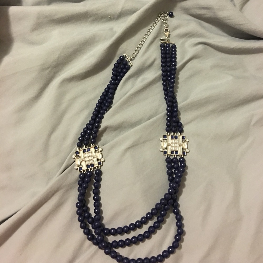 lia Sophia Lens Flare necklace