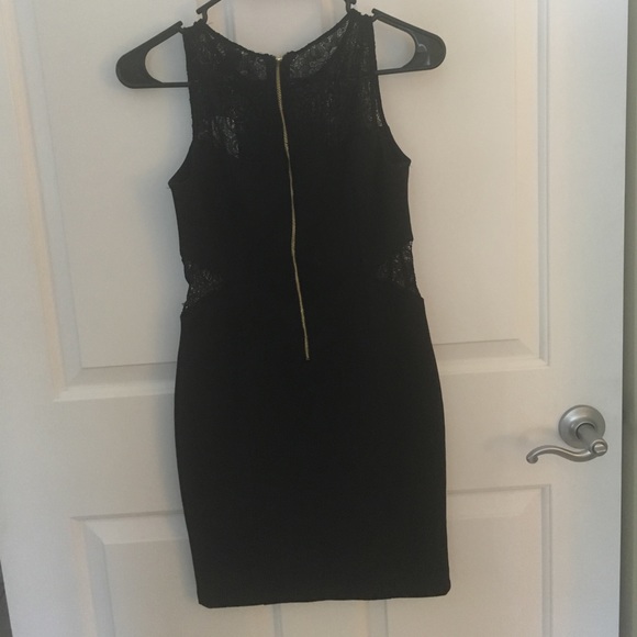 Forever 21 Fitted LBD - Picture 3 of 3
