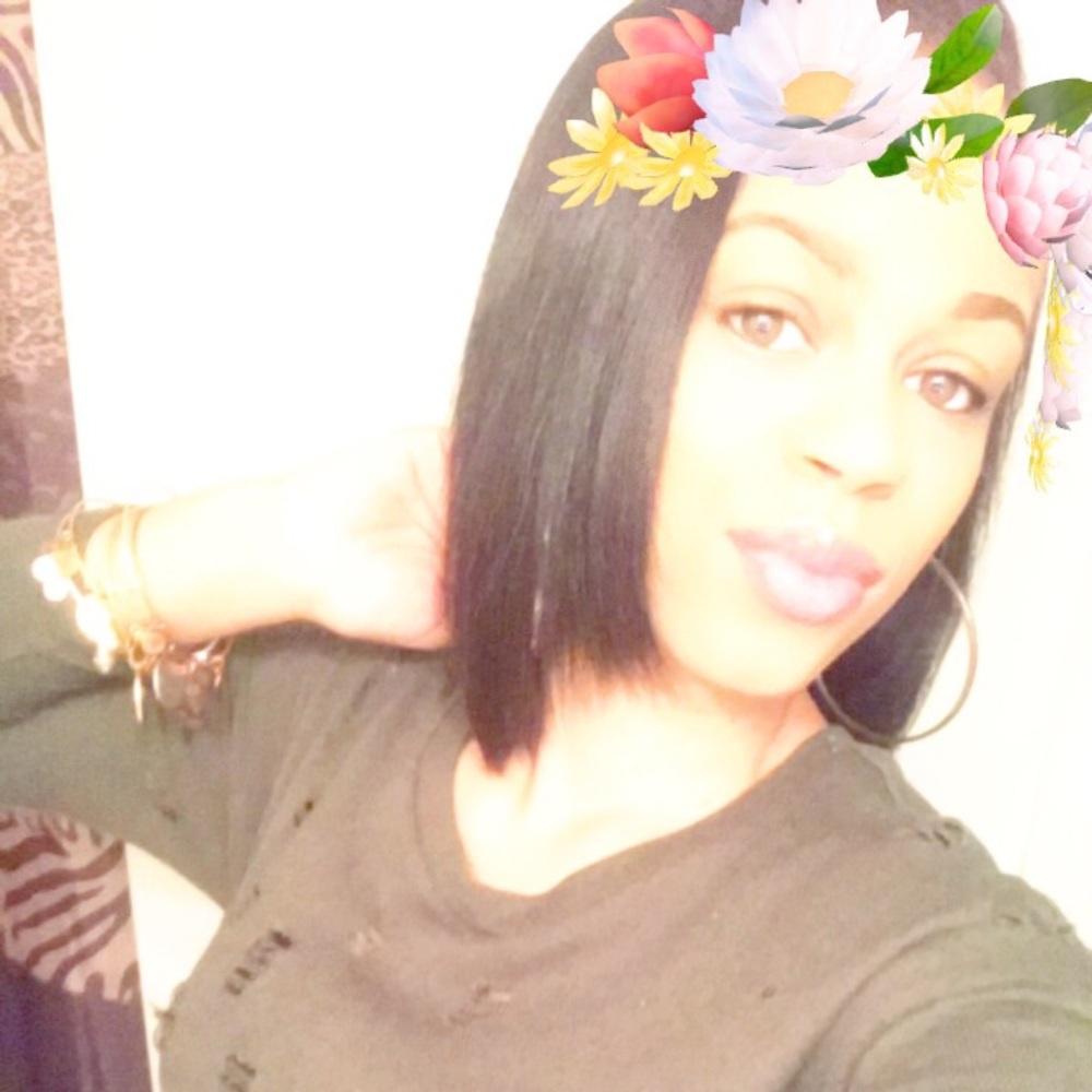 Meet your Posher, Decara