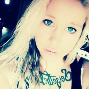 Meet your Posher, Stacy