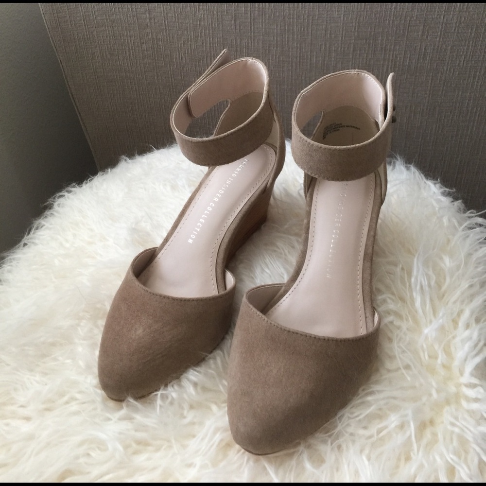 NIB Genuine Suede Wedges 6 wide (fits 6.5 wide)