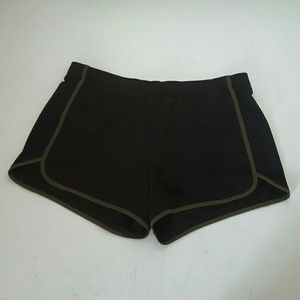 Gap body shorts