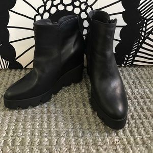 Nak boots. So cool.