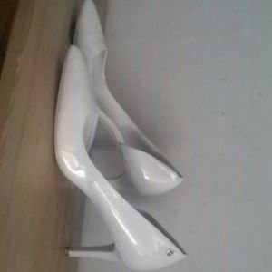 2.5" heels
