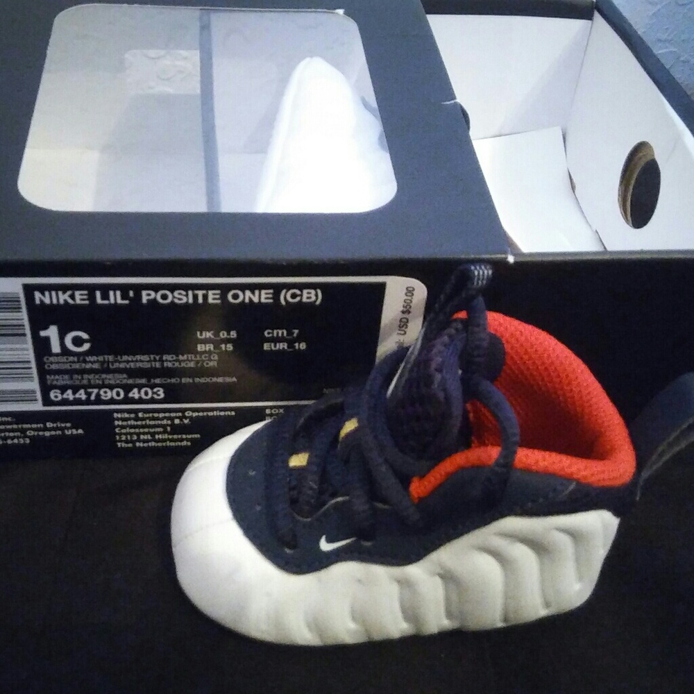 Nike lil posite