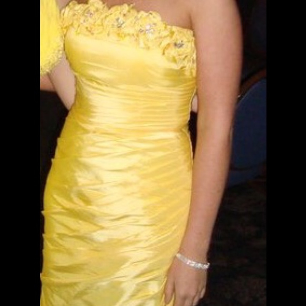Yellow prom dress