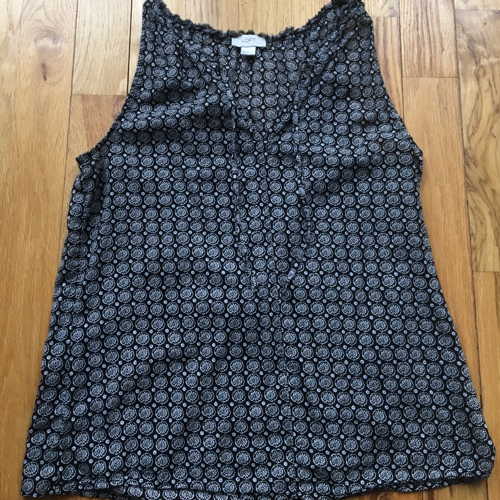 Loft sleeveless blouse