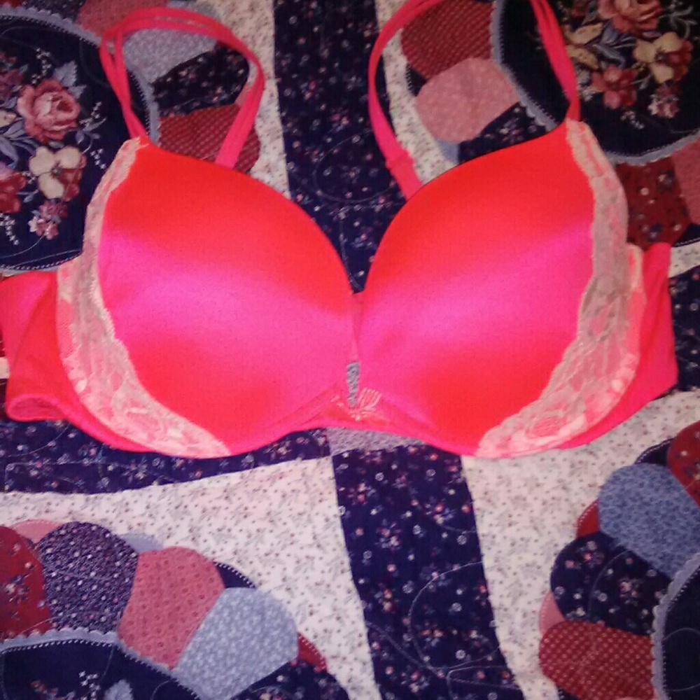 Victoria's Secret bra