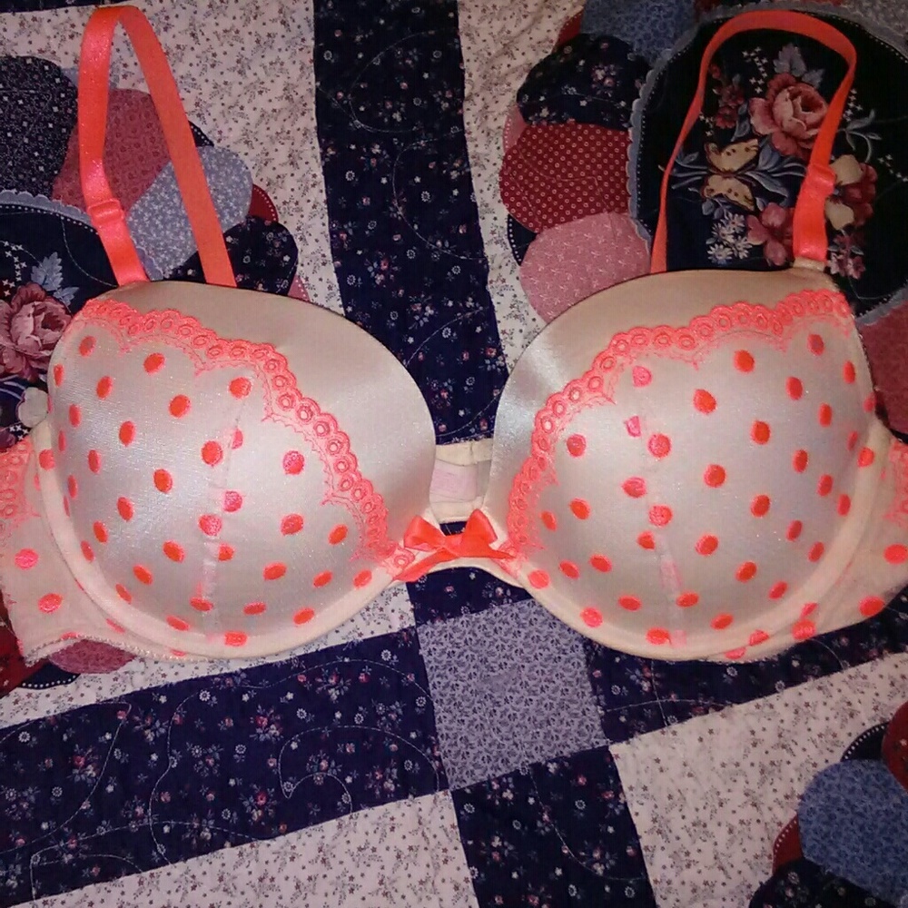 Bra