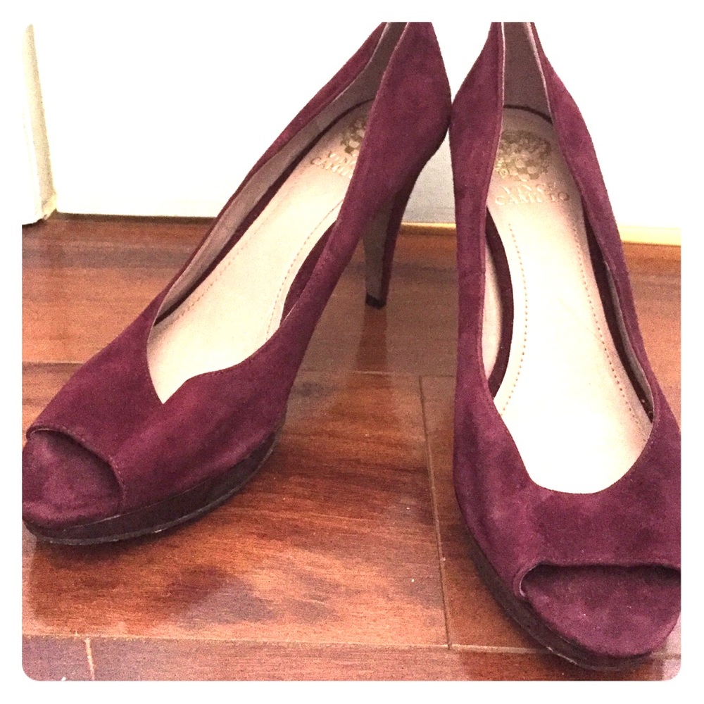 Vince Camuto Pumps