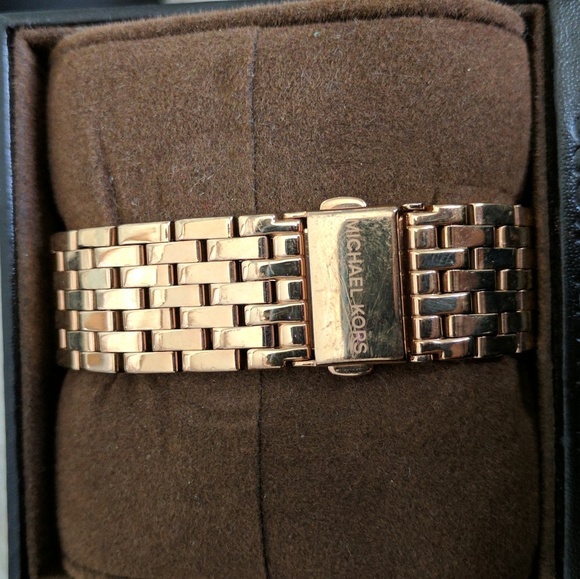 Michael kors rose gold womens watch