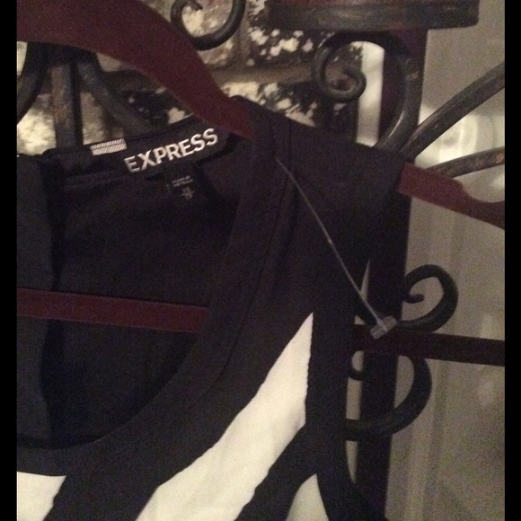 Express tank!! 💃🏼👠 - Picture 2 of 3