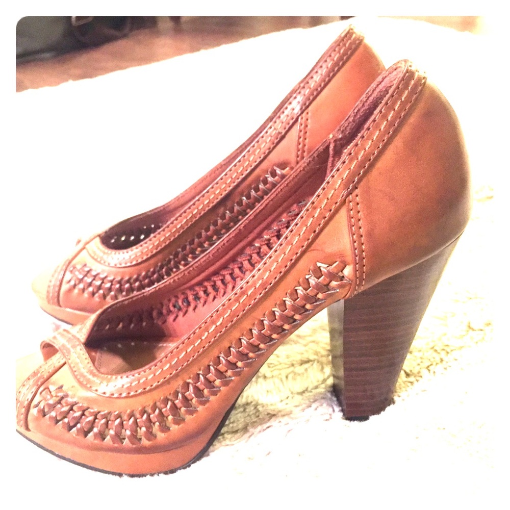 American Eagle Heels ❤️