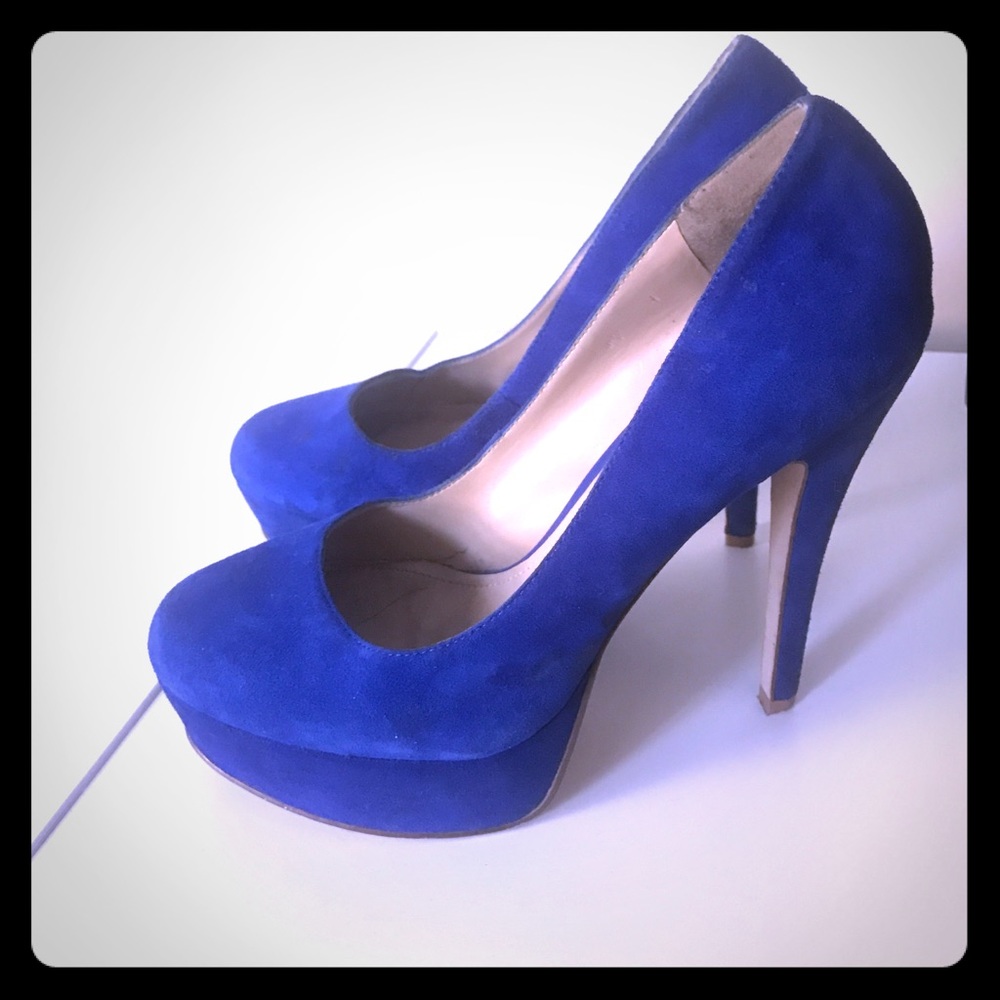Blue genuine leather suede Aldo platform pumps