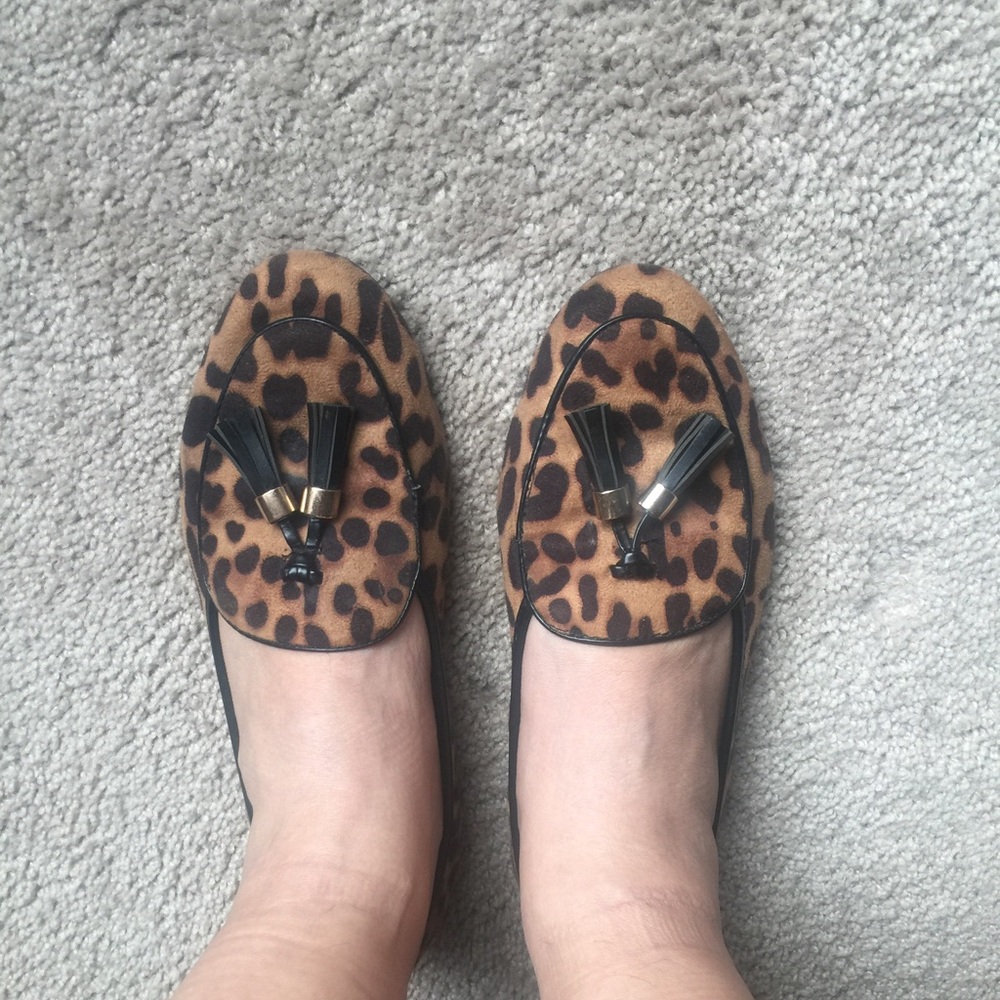 Leopard flats. Comfy and cute