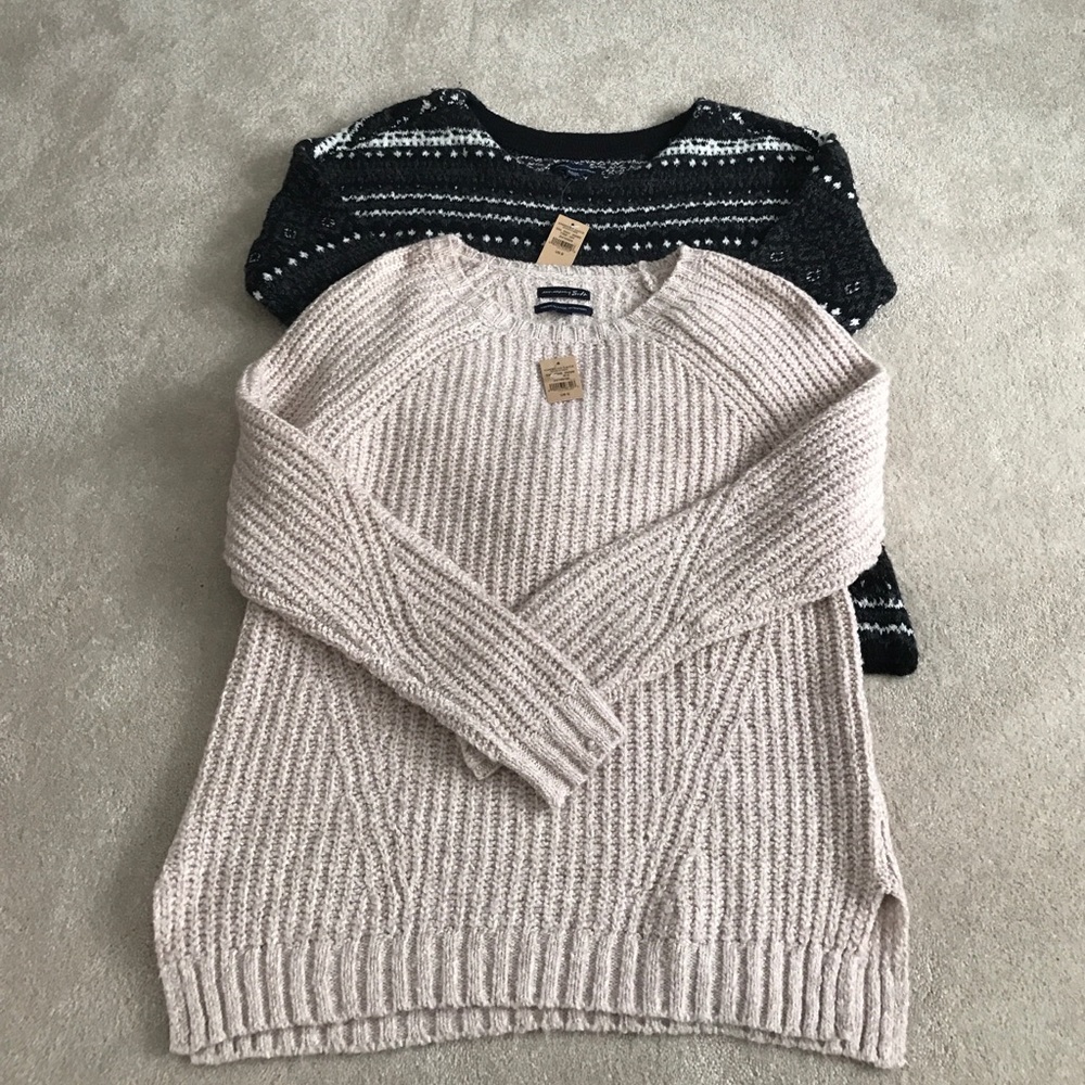 NWT American Eagle Outfitters Sweater Bundle