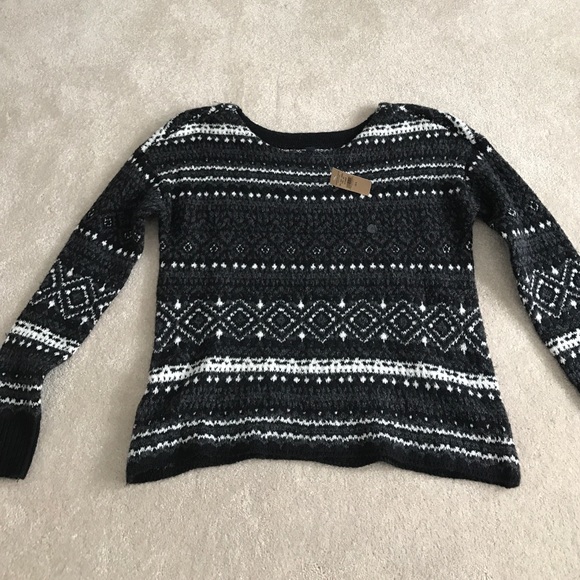 NWT American Eagle Outfitters Sweater Bundle - Picture 3 of 5
