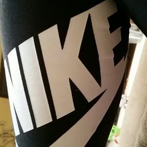 Meet your Posher, Caitlynn