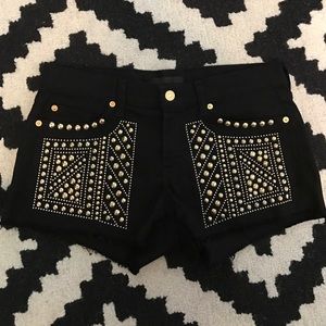 7 for all Mankind black shorts w/details size 27