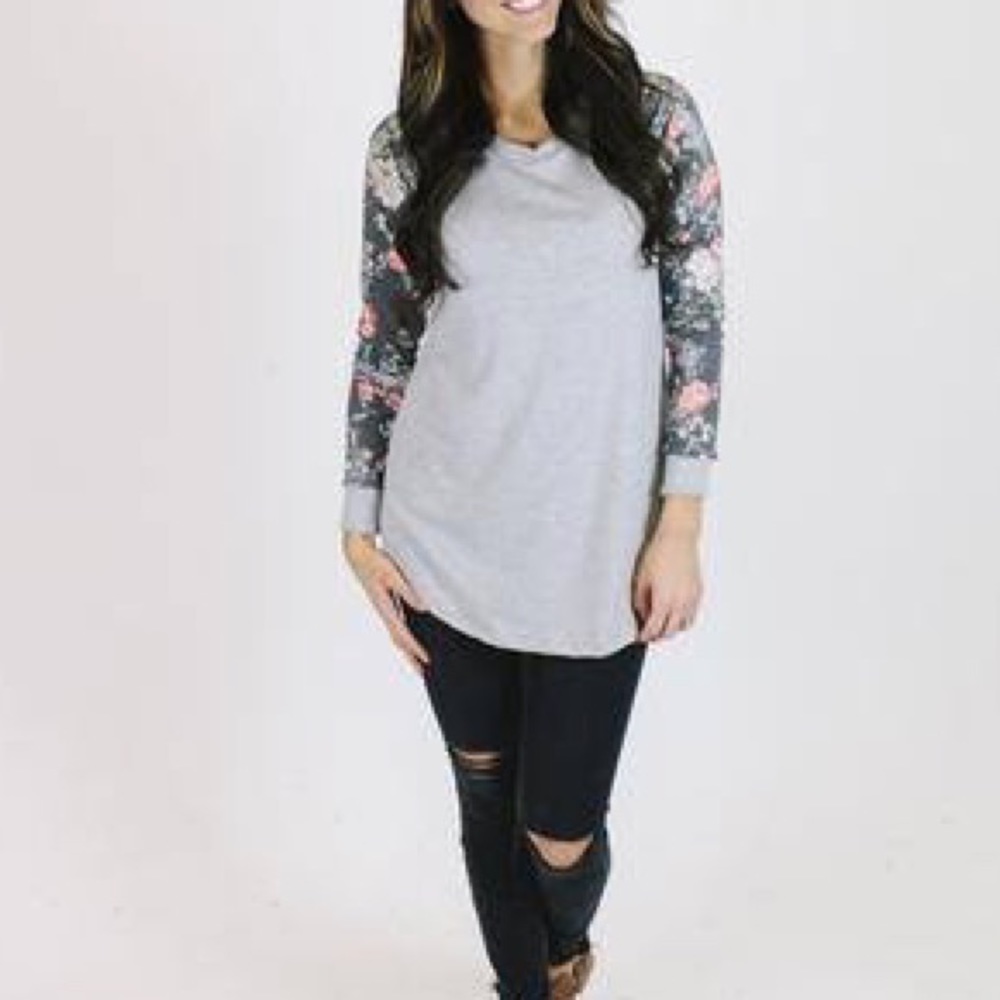 ‼️LAST ONE‼️ The Becca Pullover