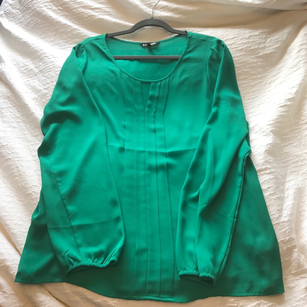 Green EXPRESS top