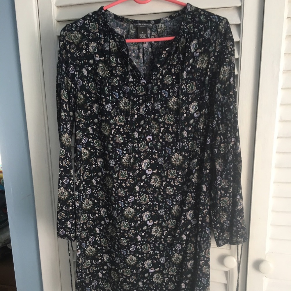 Floral dress worn once