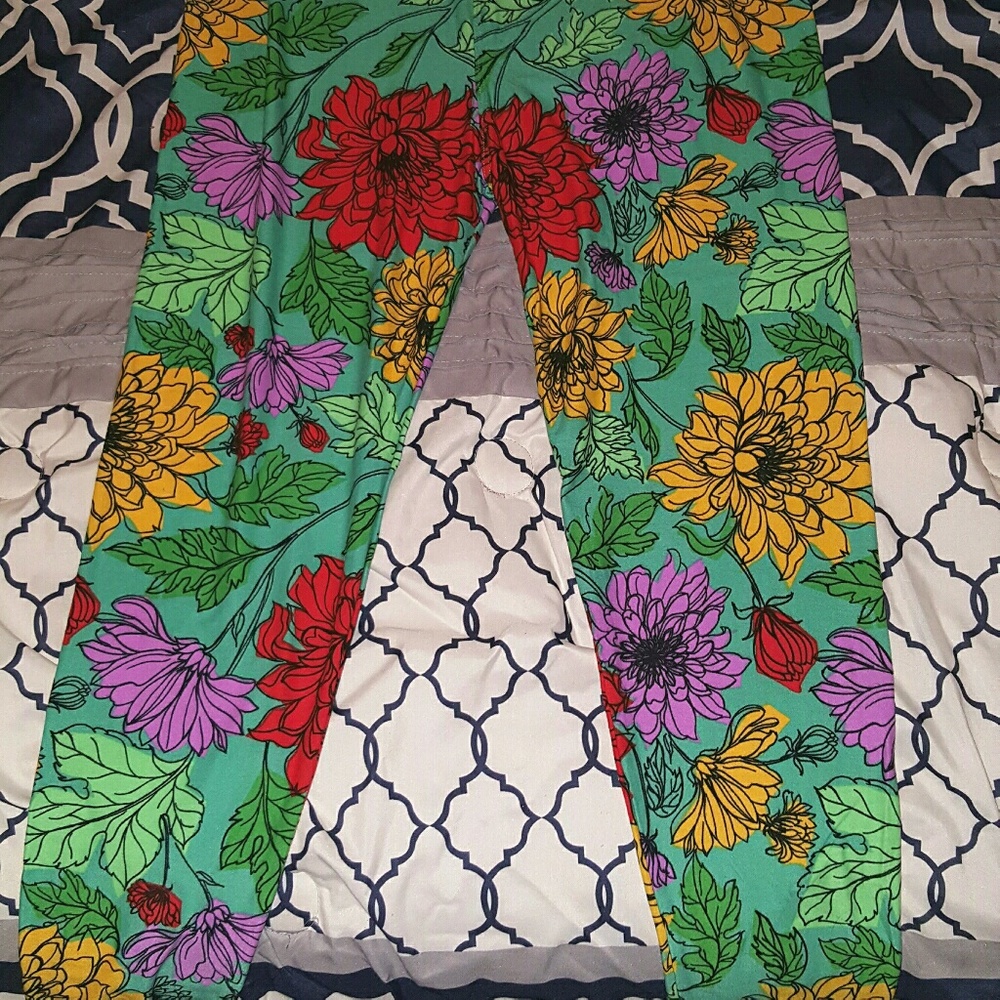 TC Lularoe leggings- Brand new