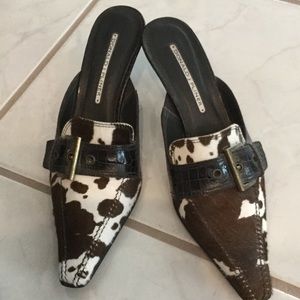 Donald J Pliner brown & White pony hair mules