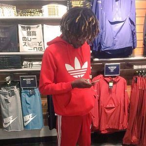 Meet your Posher, Kai