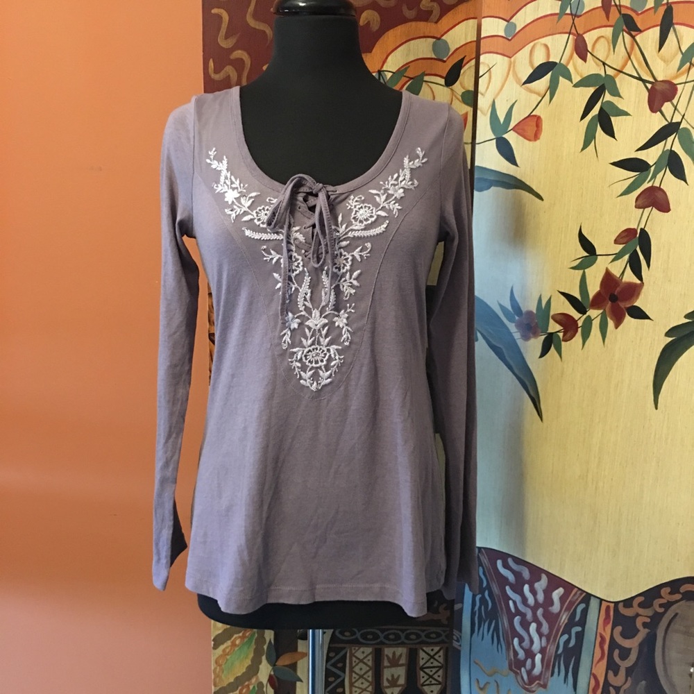 Lovely Lavender Long Sleeve Embroidered Top - Picture 1 of 4