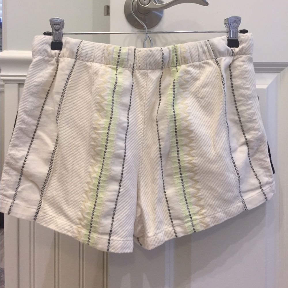 NWOT Lou & Grey drawstring shorts - Picture 2 of 3