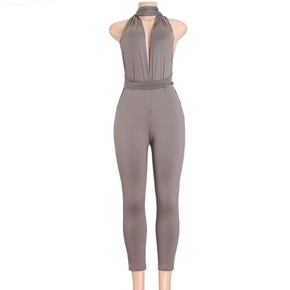 NEW! Multiple wrap jumpsuit - Picture 3 of 4