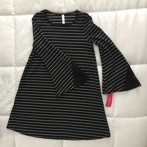 Xhilaration Girls Dress w/ Lace Sleeve Accents
