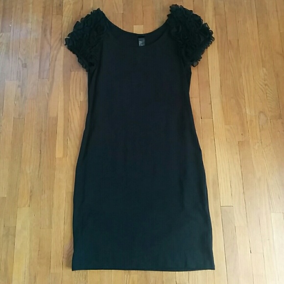 H&M Black Dress - Picture 2 of 6