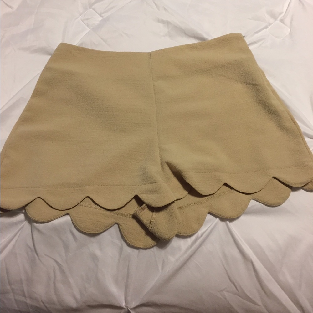 Scalloped tan shorts!