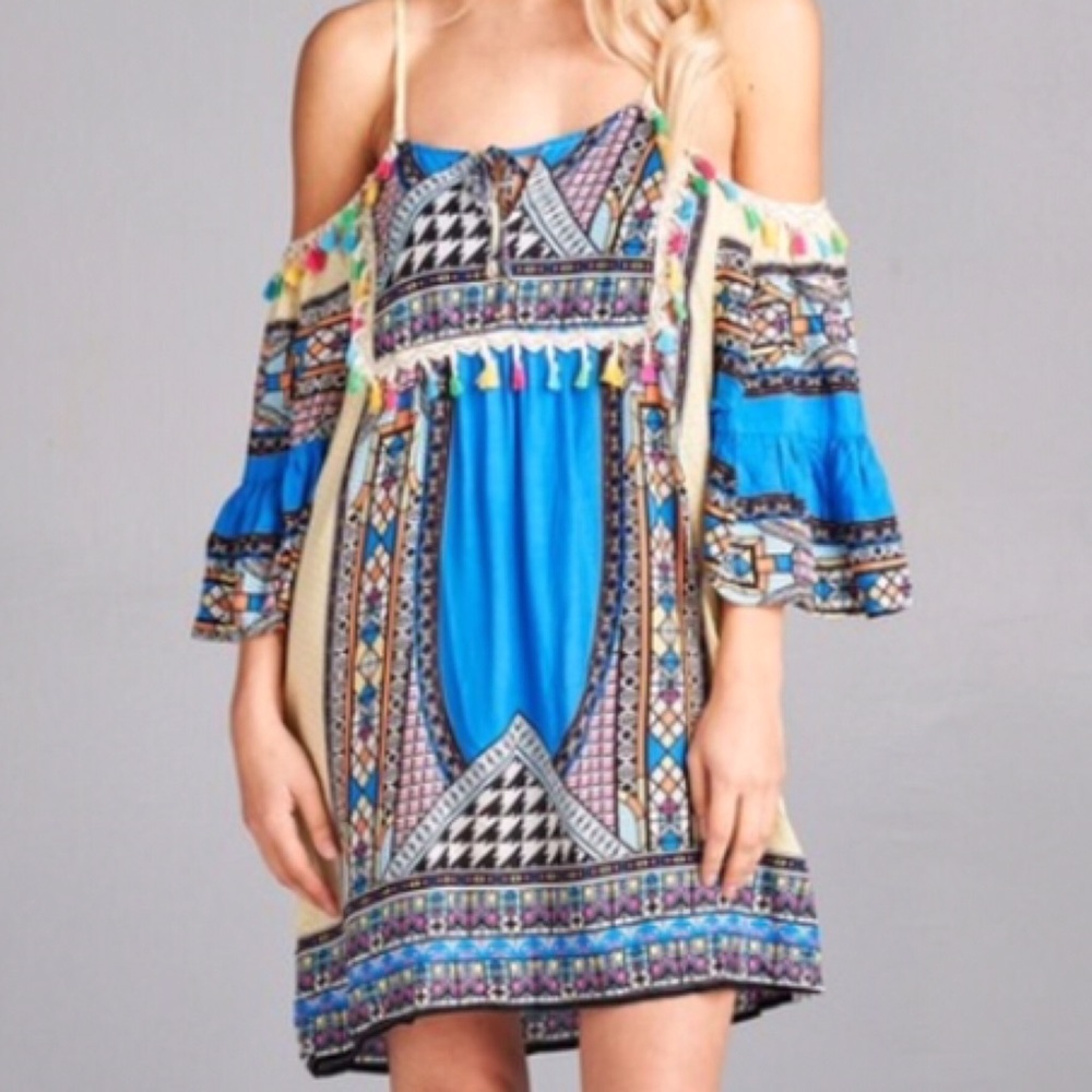 💥HP 3/12💥JEWEL TONE FLUTTER SLEEVE TUNIC - Picture 2 of 3