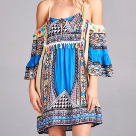 💥HP 3/12💥JEWEL TONE FLUTTER SLEEVE TUNIC - Picture 2 of 3