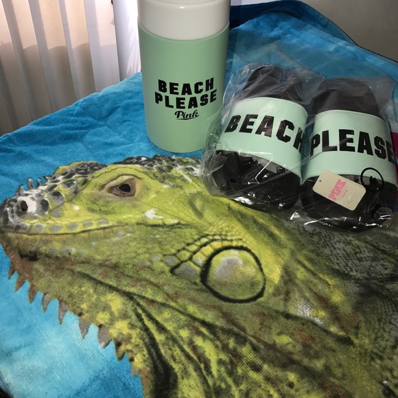 BNWT VS PINK SPRING BREAK BUNDLE - Picture 3 of 4