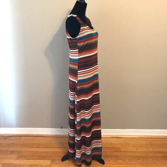 Flowy Striped Maxi Dress - Picture 2 of 5