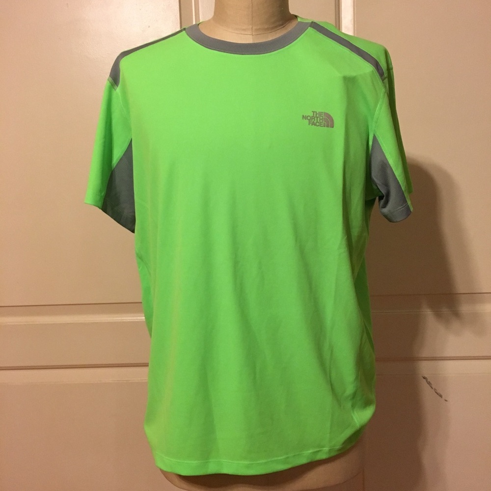 New Mens North Face Performance Running Shirt
