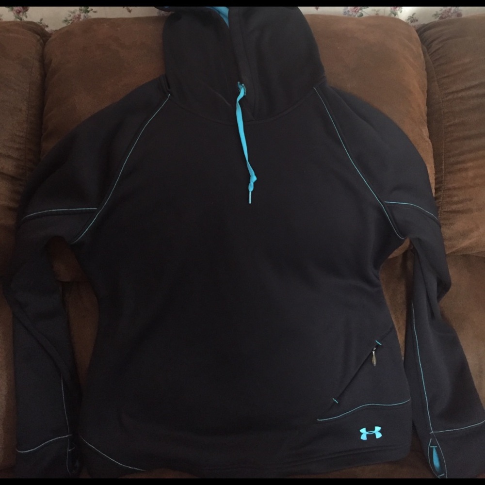 Under Armour Sweatshirt Large