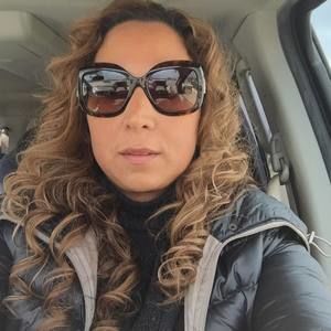 Meet your Posher, Gianina