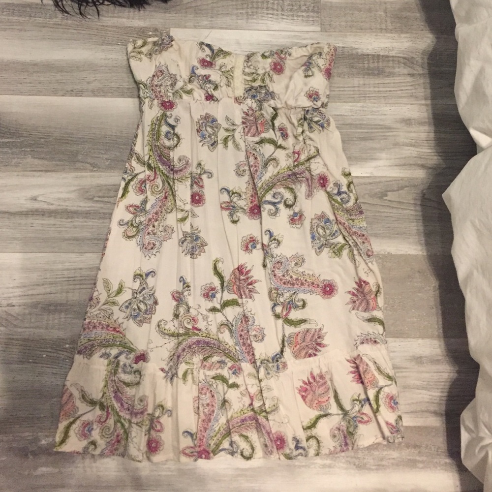 Cute floral oniell dress