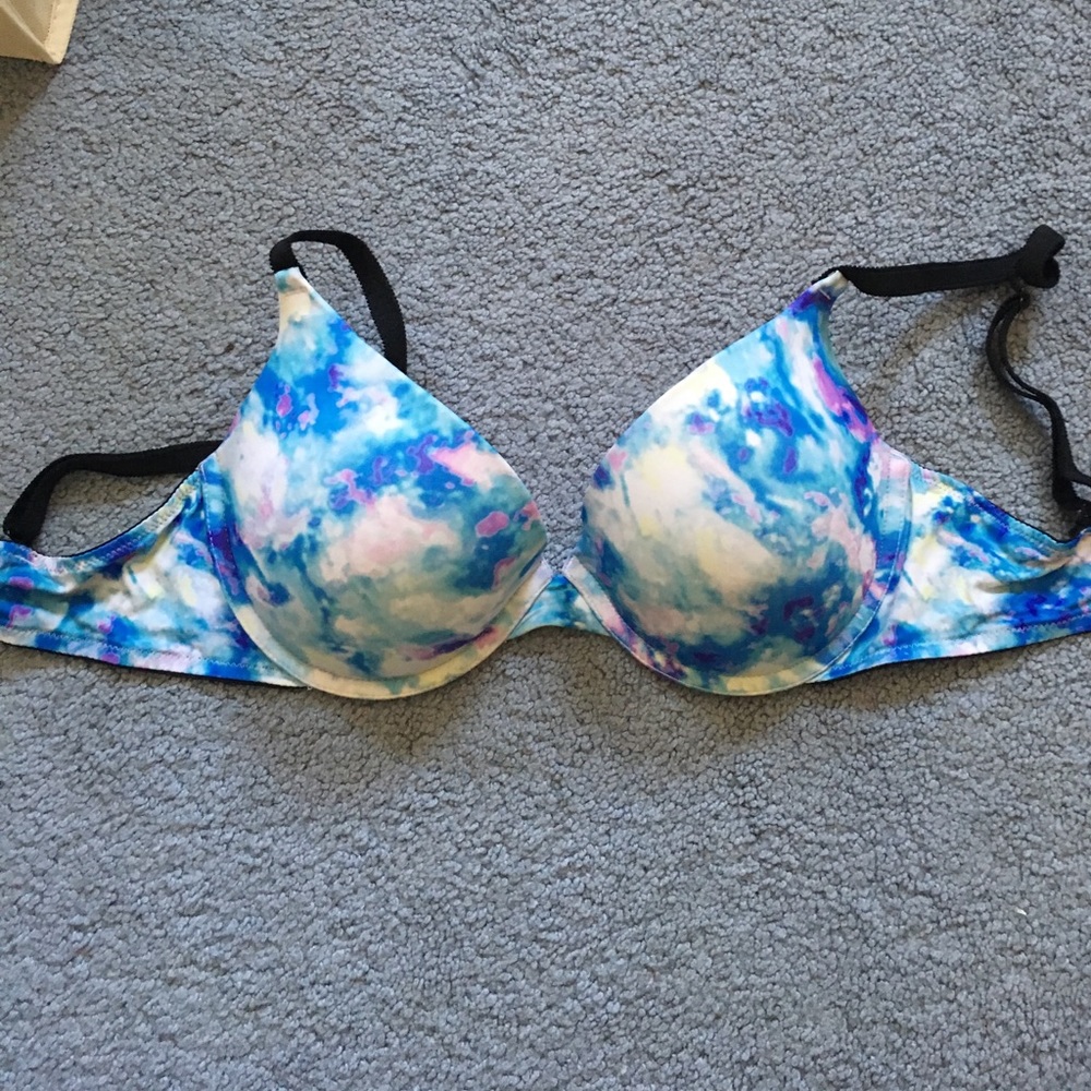 Victoria's Secret bra