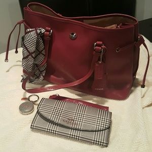 purse, wallet, keychain and scarf