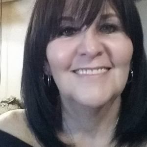 Meet your Posher, Debra