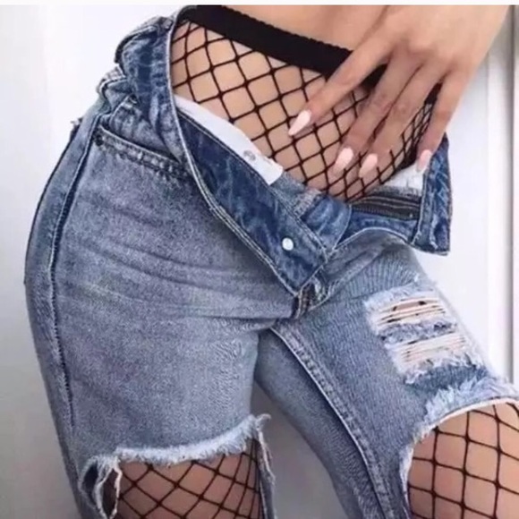 NEW! Fishnet Tights - Picture 3 of 8