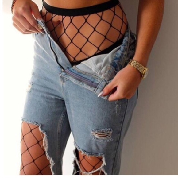 NEW! Fishnet Tights - Picture 2 of 8