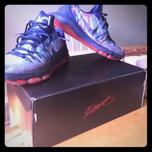Kd 8 with box
