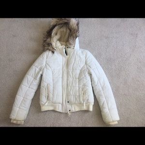 American Eagle white down winter jacket